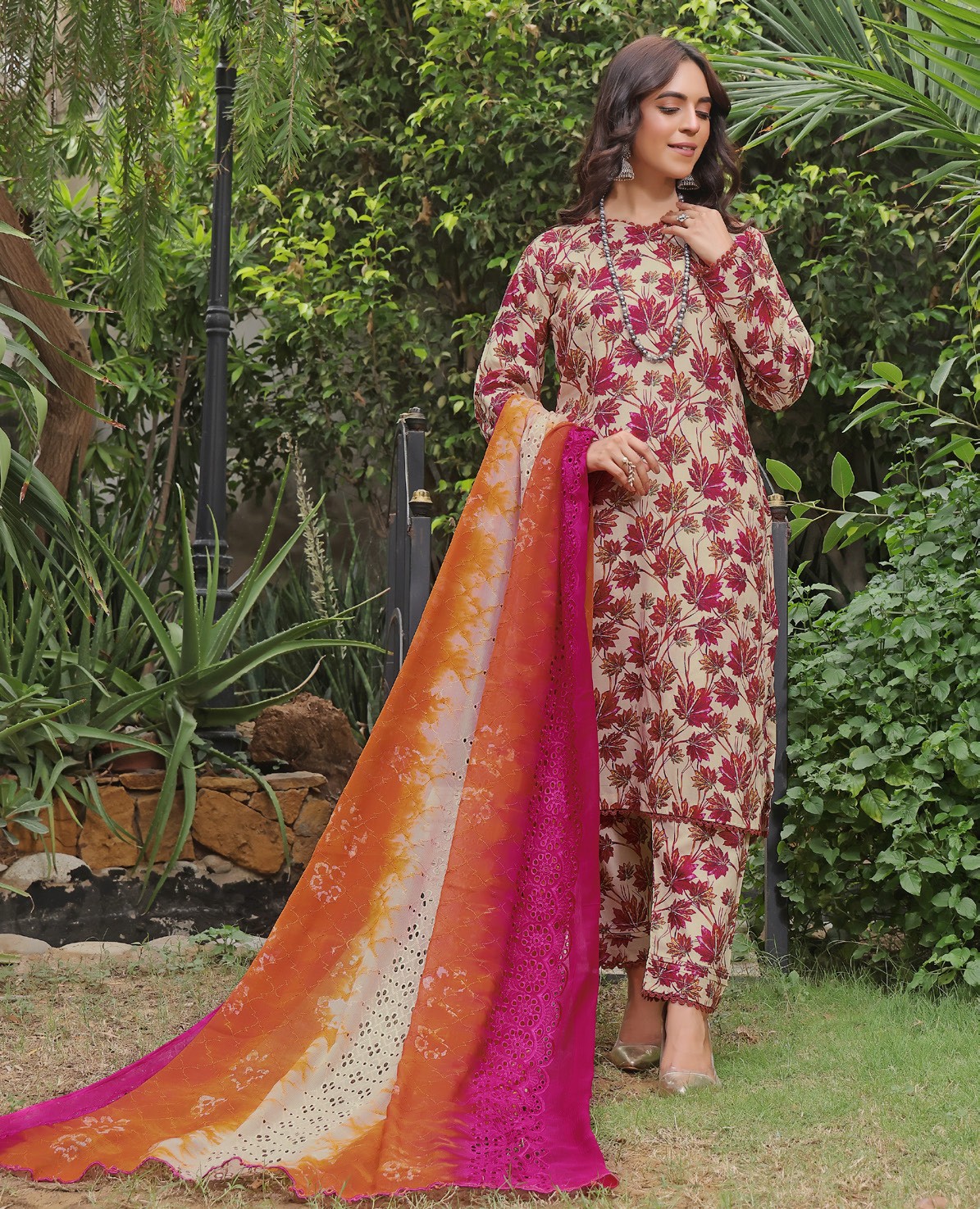 RUSBURY – New Digital Allover Printed Lawn Collection